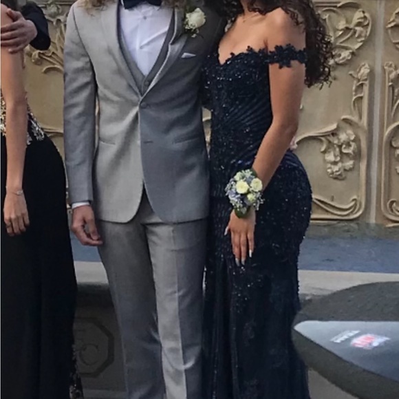 Prom Dress - Picture 2 of 6